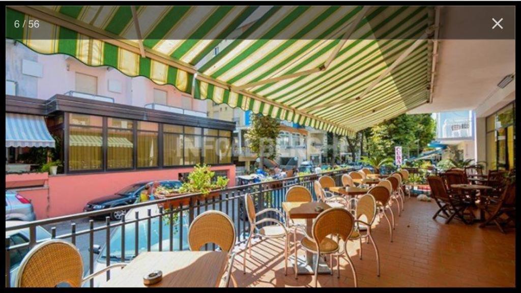 Hotel Piccari Nuova Gestione Ρίμινι Εξωτερικό φωτογραφία