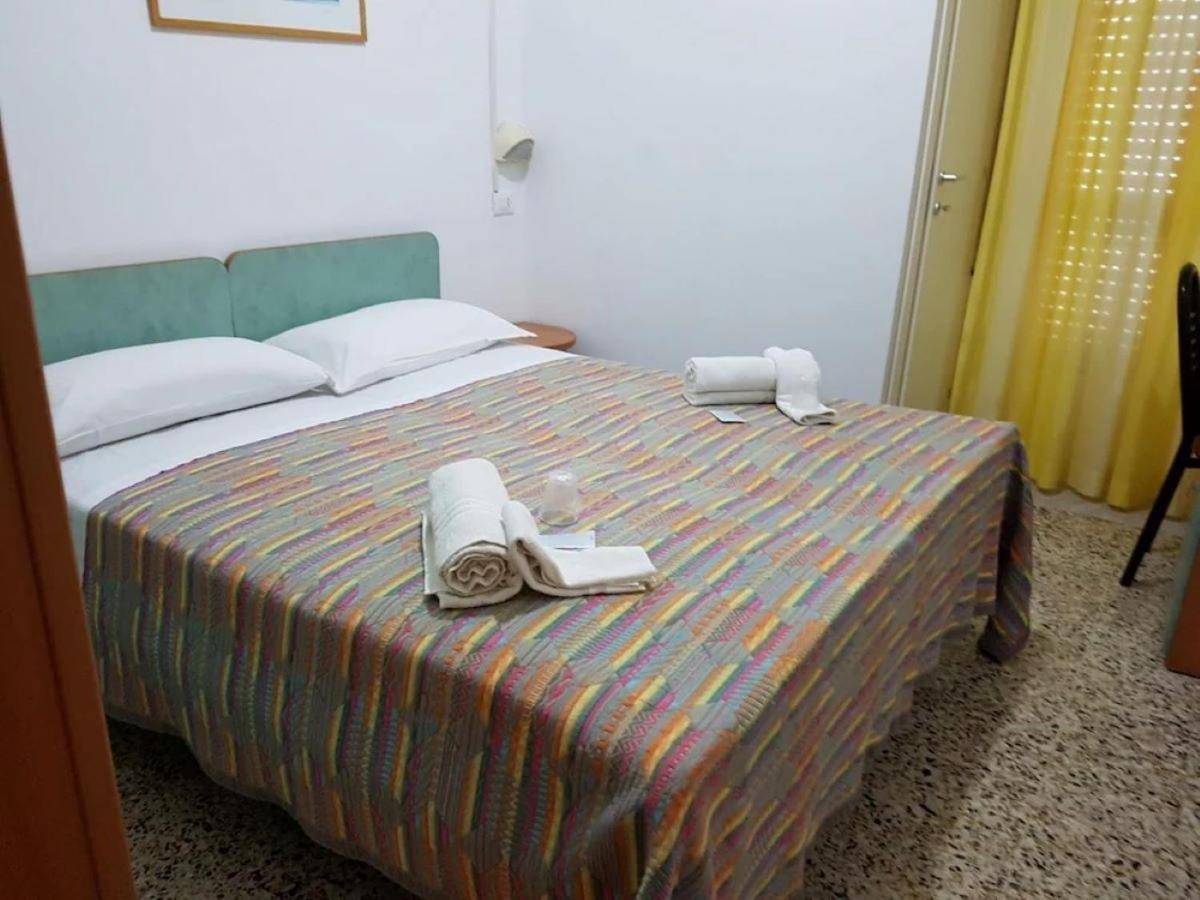 Hotel Piccari Nuova Gestione Ρίμινι Εξωτερικό φωτογραφία