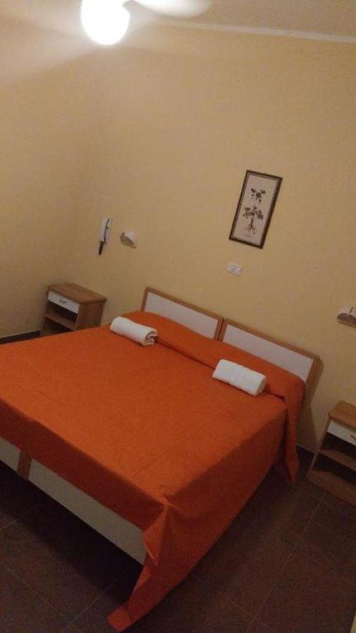 Hotel Piccari Nuova Gestione Ρίμινι Εξωτερικό φωτογραφία