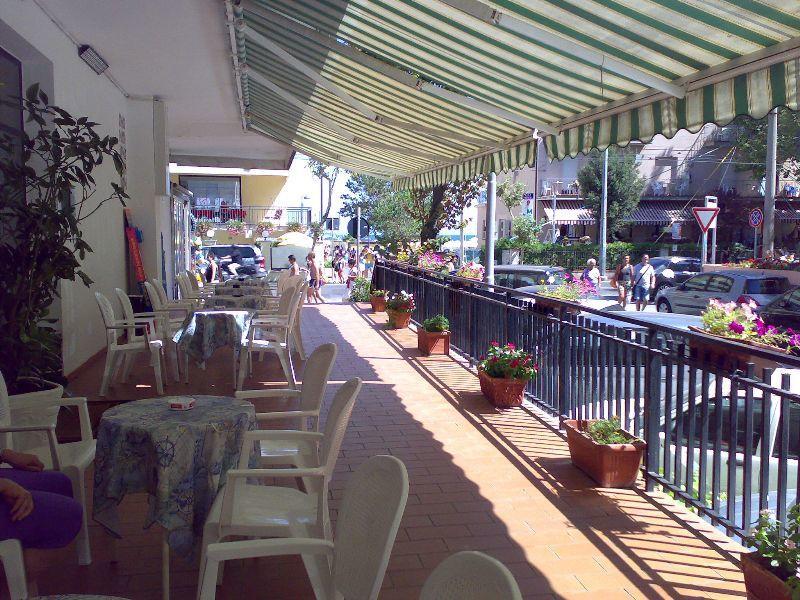 Hotel Piccari Nuova Gestione Ρίμινι Εξωτερικό φωτογραφία
